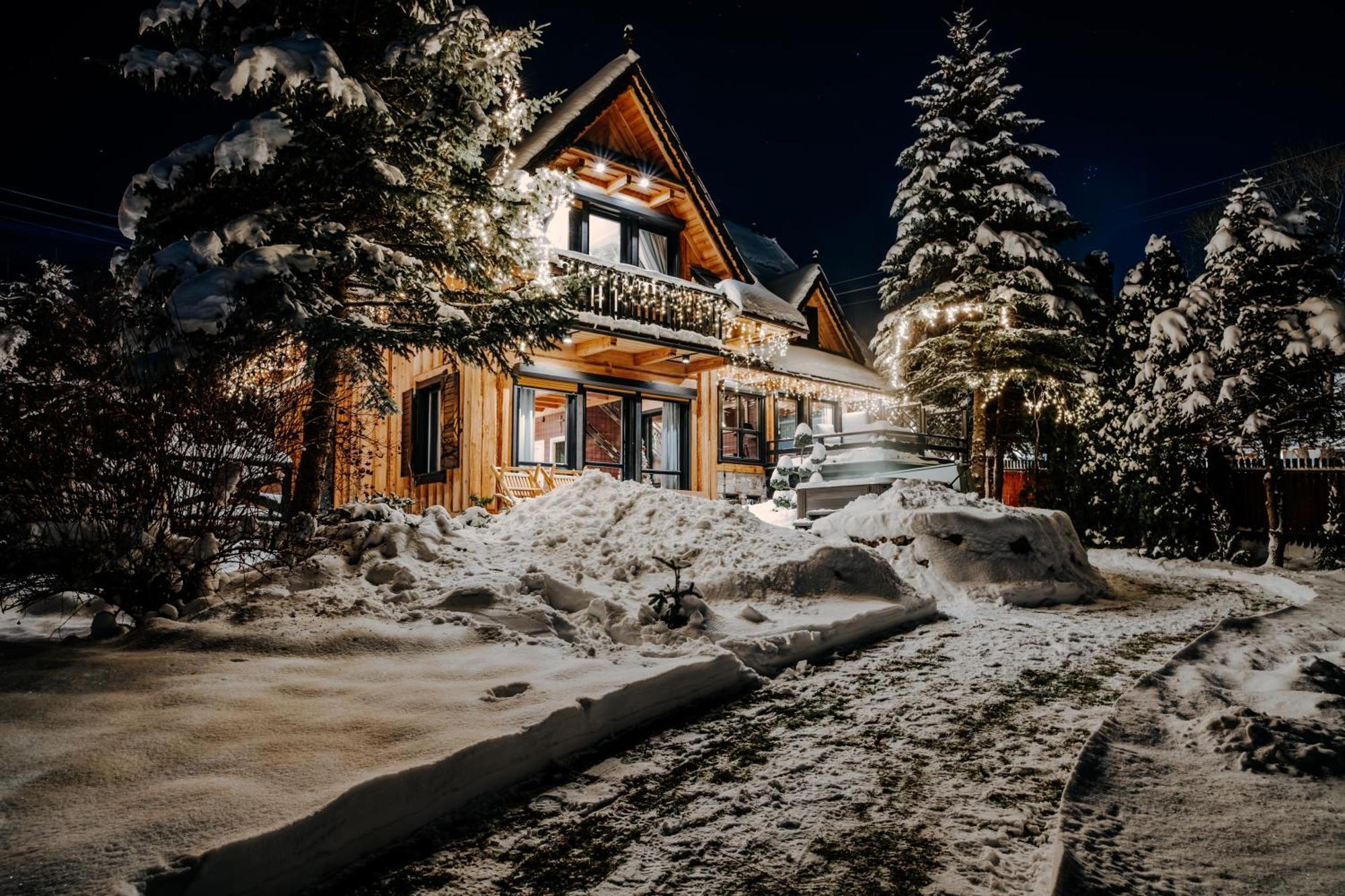 Villa Swiss Na Wylacznosc - Jacuzzi, Sauna, Bilard Косьцелісько Екстер'єр фото